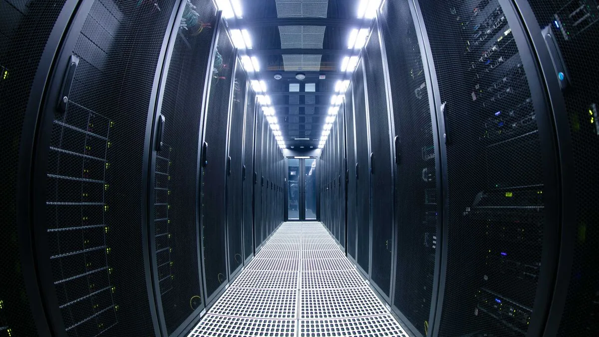 Sources: amid the Iran war, Asian bankers say rising power prices and energy security are becoming a bigger consideration in data center financing decisions (Bloomberg)