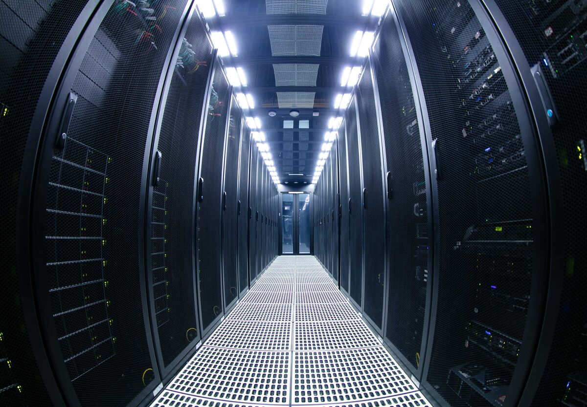 Sources: amid the Iran war, Asian bankers say rising power prices and energy security are becoming a bigger consideration in data center financing decisions (Bloomberg)